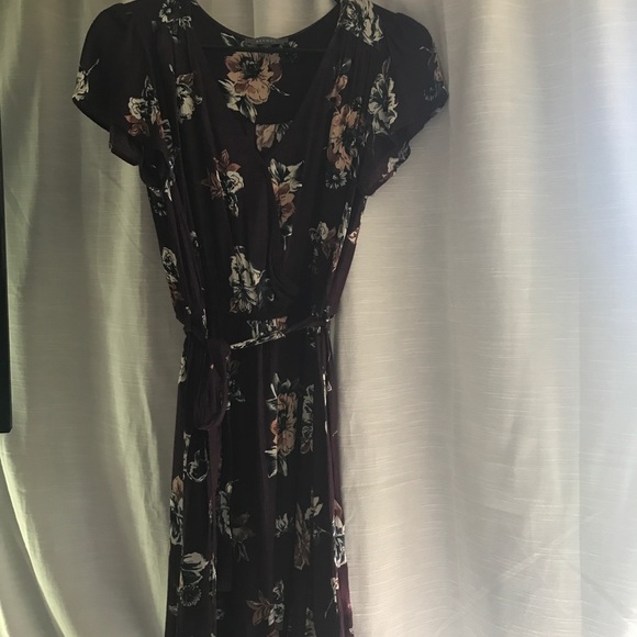 Dress - Picture 2 of 5